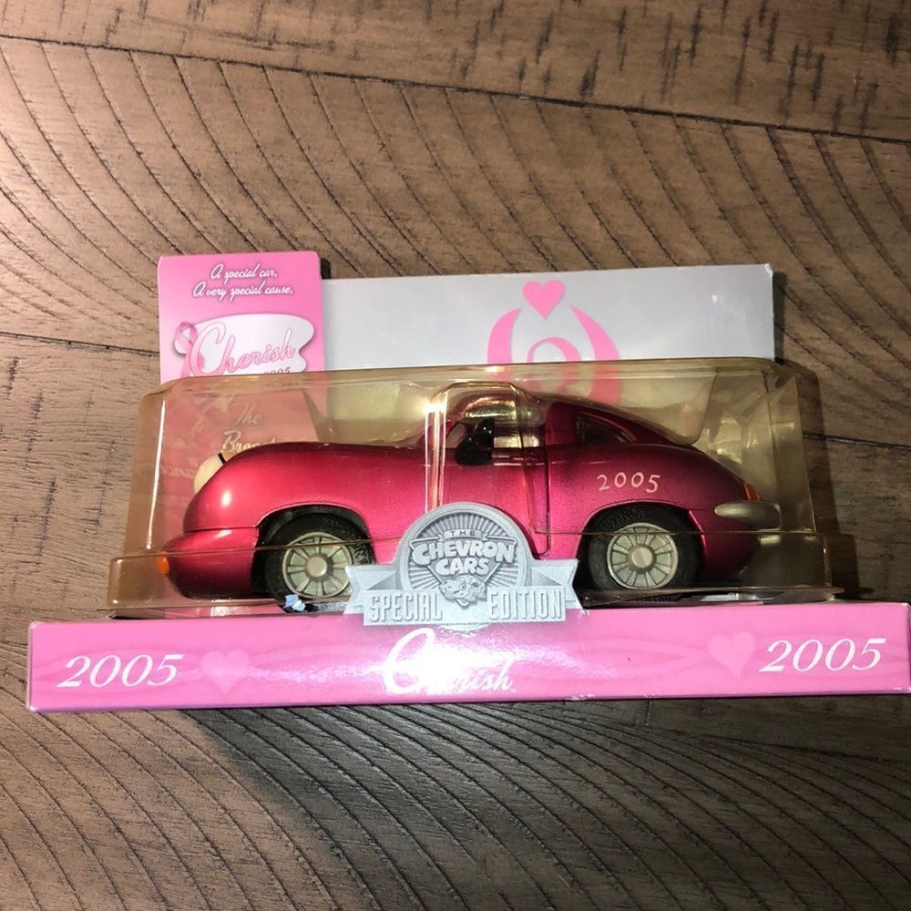 NIB Chevron Cars’ 2005 ‘Cherish’ Special Edition Car. Retro Fun 🤩 🚙 🚘 🚗